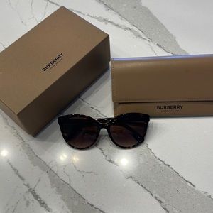 Burberry 55mm Gradient Cat Eye Sunglasses